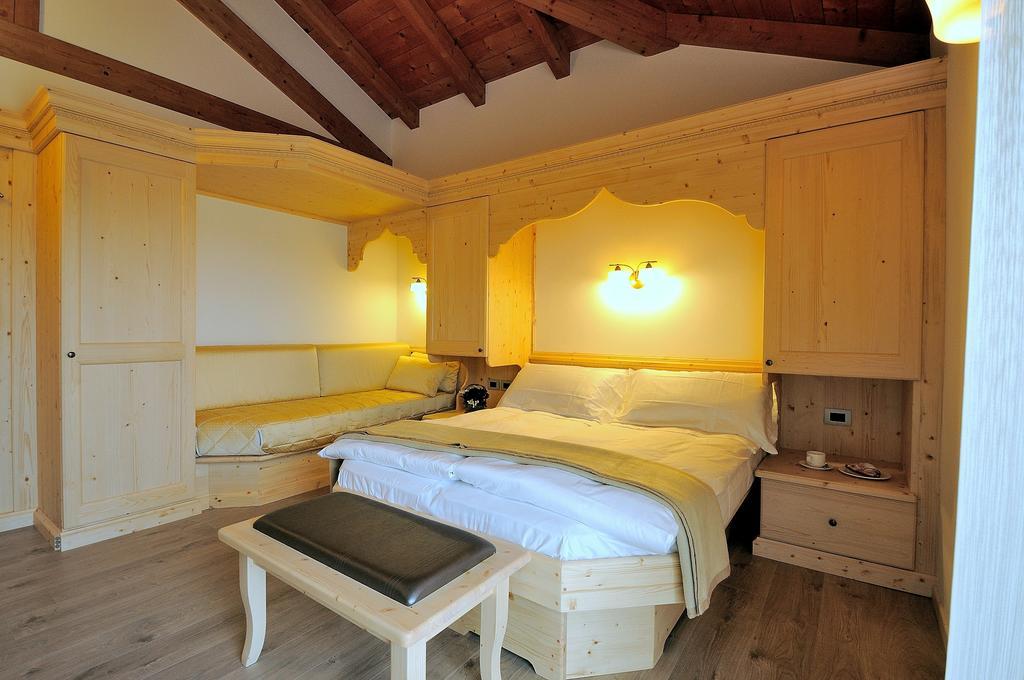 Villa Agritur Melissa Croviana Habitación foto